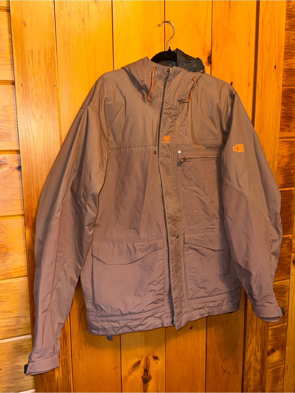 Helly Hansen Men’s M tan Hooded Waterproof Outdoor Rain Jacket Orange